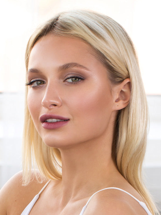 AGE-DEFYING LIGHT LOCKING FINISHING CREAM